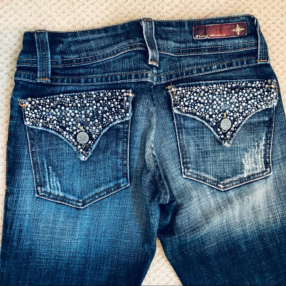 Beddazzled Jean's